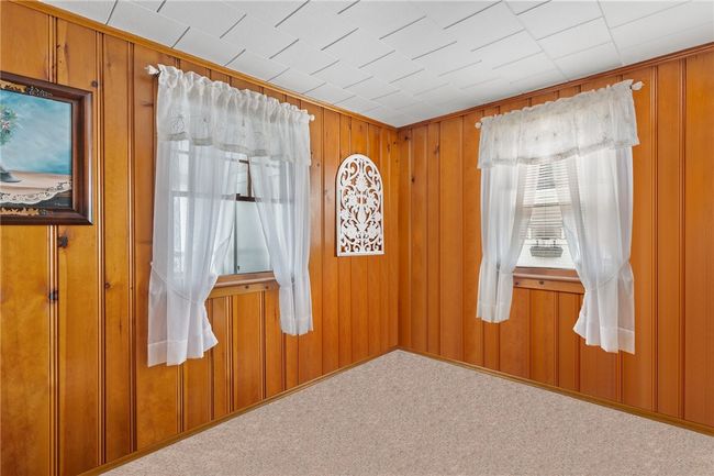 61 Everett Ave, House other with 2 bedrooms, 1 bathrooms and 2 parking in Bristol RI | Image 8