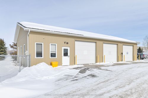 191 North Murray Street, Quinte West, ON, K8V6R7 | Card Image