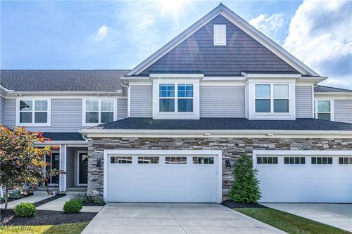 9465 Aquila Ct, Broadview Heights, OH, 44147-4004 | Card Image