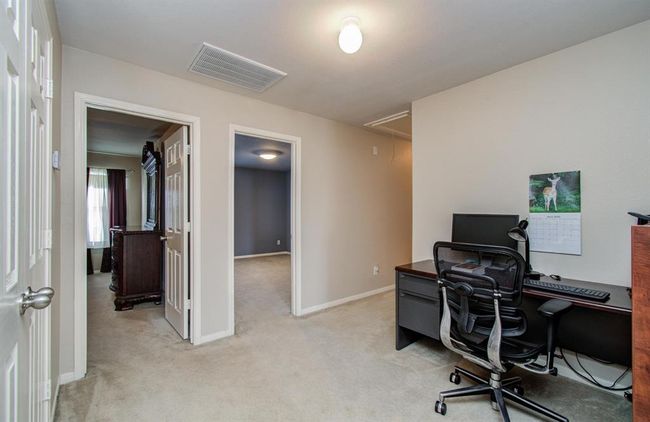 21522 Amesbury Meadow Ln, House other with 5 bedrooms, 3 bathrooms and 2 parking in Spring TX | Image 12
