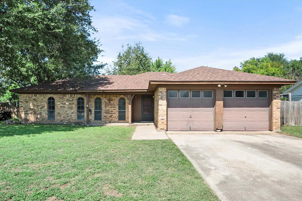 Timberline Dr, Benbrook, TX 76126