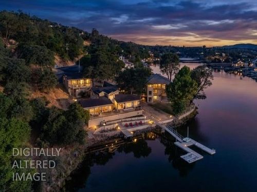 5105 Lakeshore Dr, Copperopolis, CA, 95228-9726 | Card Image