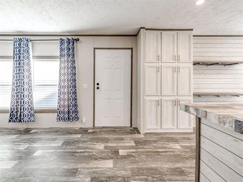 3063 E 990 Rd, Wellston, OK, 74881 | Card Image