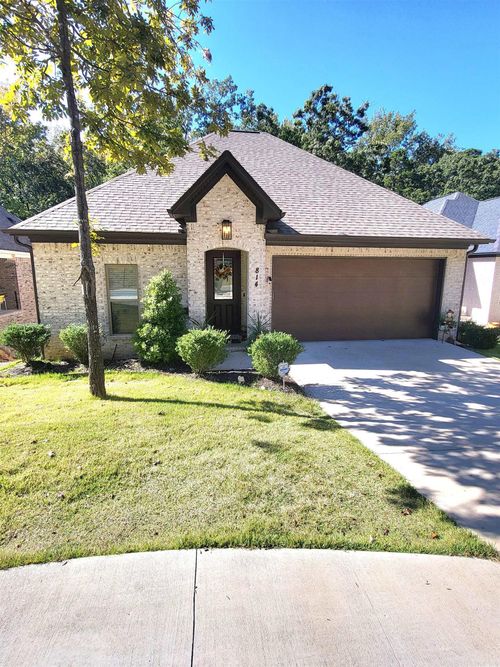 814 Atkins Rd, Little Rock, AR, 72211-3303 | Card Image