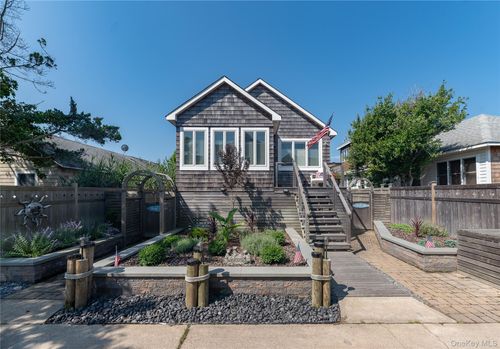 306 Wilmot Rd, Ocean Beach, NY, 11770-2081 | Card Image