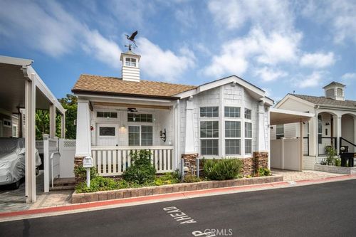 252 Mayflower Dr, Newport Beach, CA, 92660-6164 | Card Image