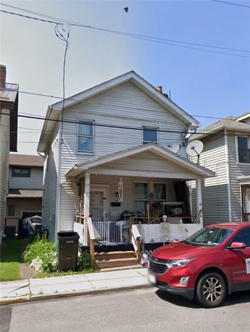 103 E 1st Ave, Tarentum, PA, 15084-1701 | Card Image
