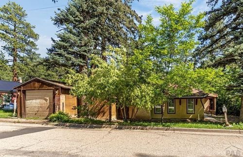 8953 Grand Ave, Beulah, CO, 81023-9765 | Card Image