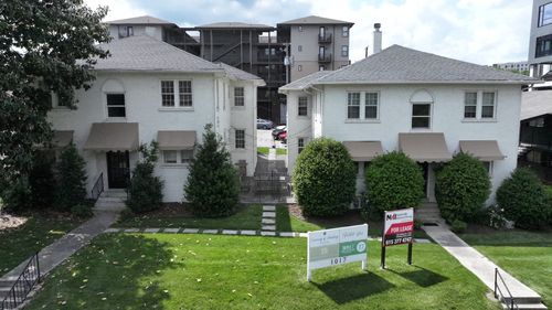 1017 17th Ave S, NASHVILLE, TN, 37212-2216 | Card Image
