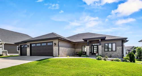 802 Lynn Street, WAUNAKEE, WI, 53597 | Card Image