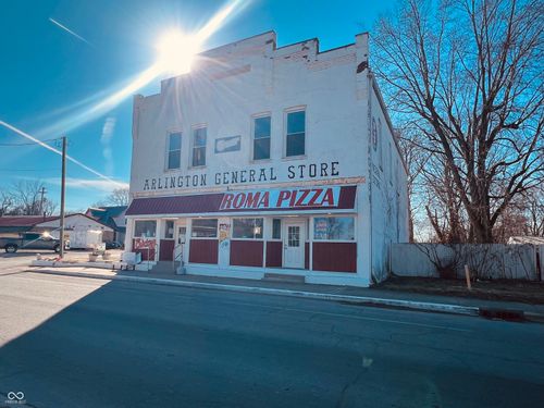 2155 N 700 W, Arlington, IN, 46104-9709 | Card Image