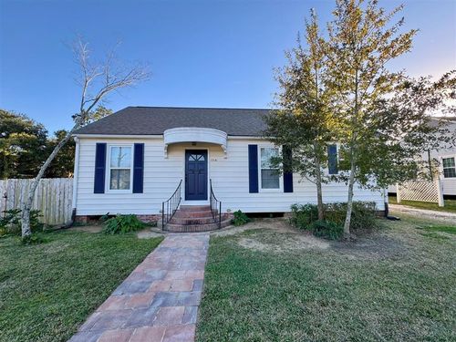 1114 10th St, Lake Charles, LA, 70601-6349 | Card Image