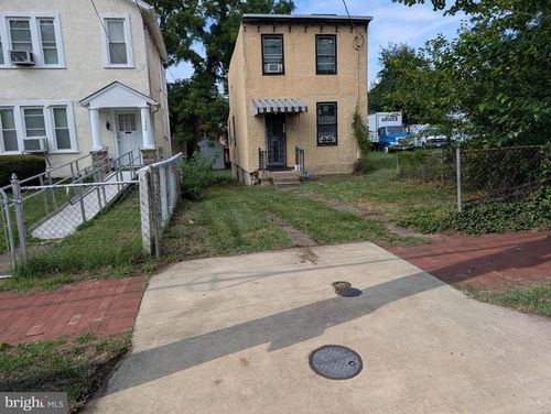 1312 V St Se, WASHINGTON, DC, 20020-7018 | Card Image