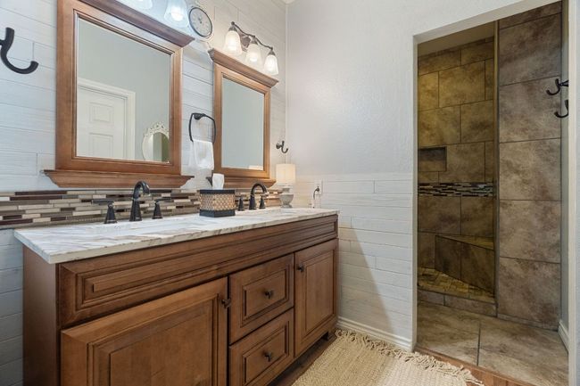 UNIT-103 - 7501 Shadowridge Run, Condo with 2 bedrooms, 3 bathrooms and 1 parking in Austin TX | Image 21