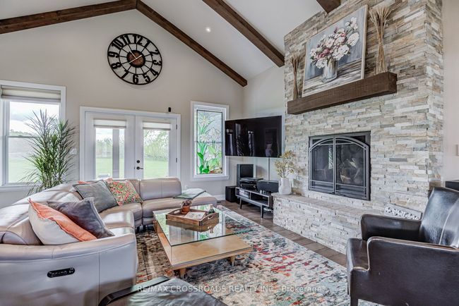 89 Gentlebreeze Dr, House other with 4 bedrooms, 4 bathrooms and 16 parking in Plainfield ON | Image 10