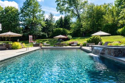 7 Fox Run, House other with 6 bedrooms, 8 bathrooms and null parking in Harrison NY | Image 1