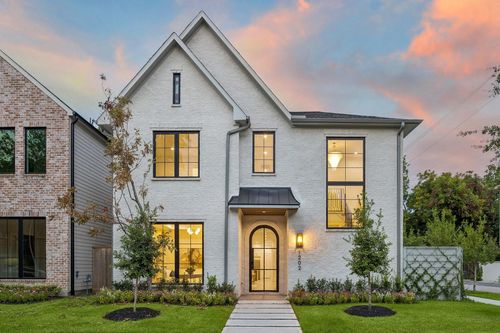 1202 W Drew, Houston, TX, 77006 | Card Image