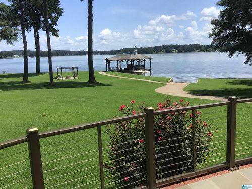 4749 Griffitt Bend Rd, Talladega, AL, 35160-8120 | Card Image