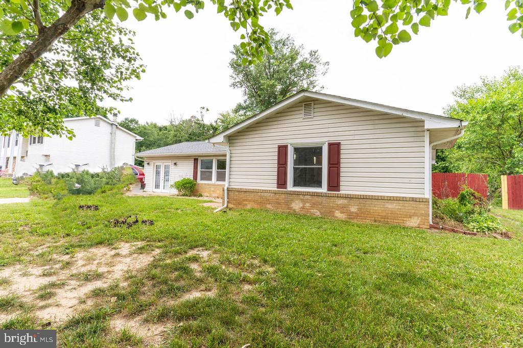 Garner Ave, Waldorf, MD 20602