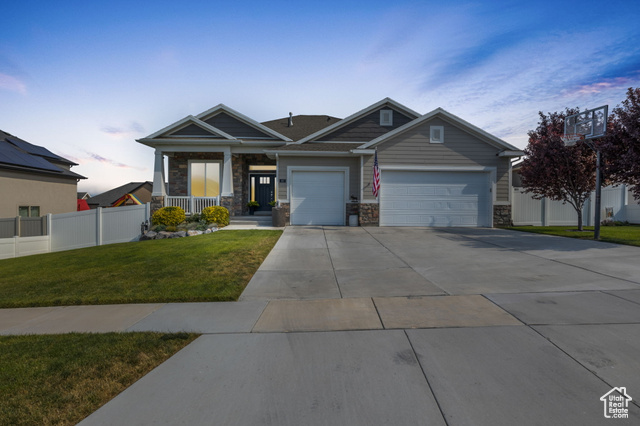 Bayview Cir, Saratoga Springs, UT 84045