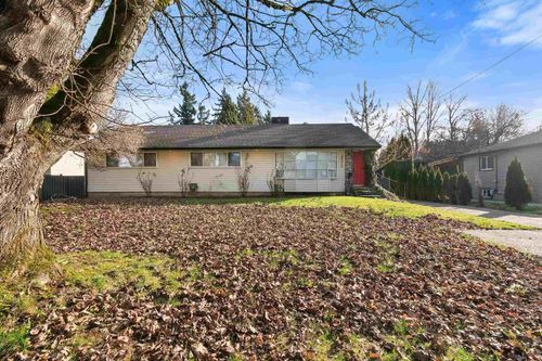 45410 Park Dr, Chilliwack, BC, V2P1G2 | Card Image