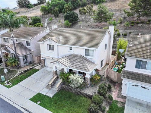 390 La Soledad Way, Oceanside, CA, 92057-6858 | Card Image