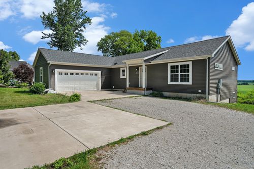 69 N 250 E, La Porte, IN, 46350-9140 | Card Image