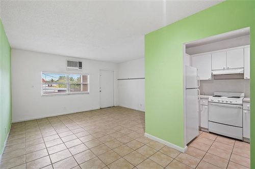 apt-2-1142 Ne 4th Ave, Fort Lauderdale, FL, 33304-1964 | Card Image