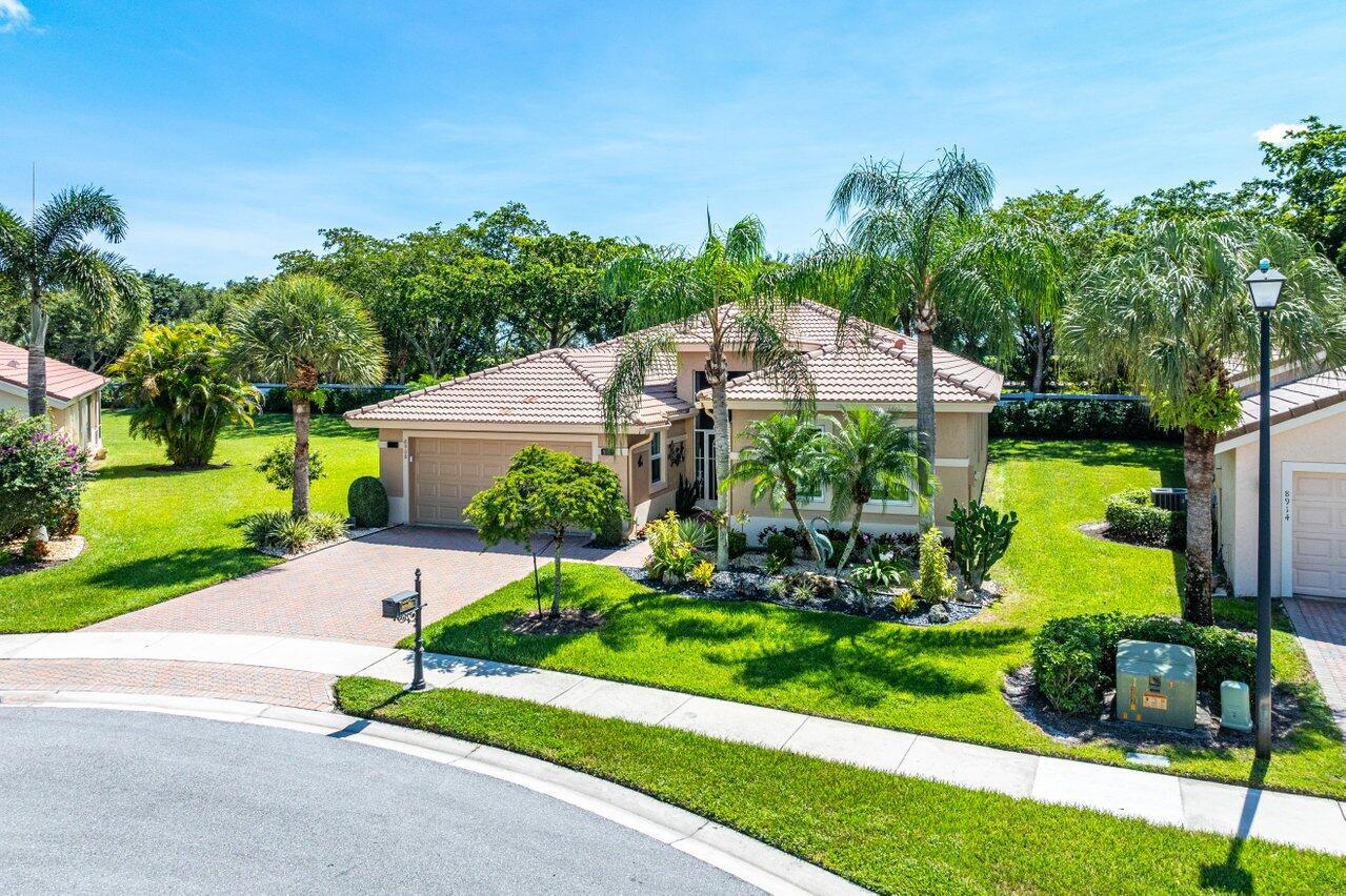 Agliana Cir, Boynton Beach, FL 33472