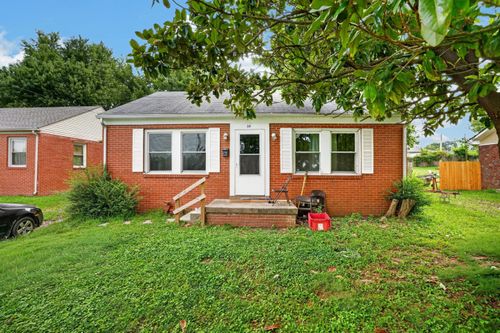 54 Robin Rd, Hopkinsville, KY, 42240-1766 | Card Image