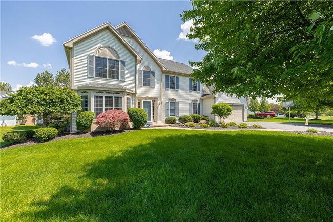 20 Chippenham Drive, House other with 5 bedrooms, 4 bathrooms and null parking in Penfield NY | Image 3