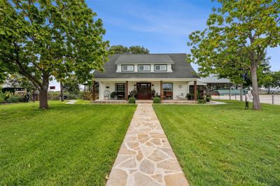 Gorgeous, historic farmhouse within the city limits in Granbury, Texas! | Image 1