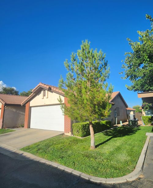 apt-20-240 W 200 S, St George, UT, 84770-6300 | Card Image