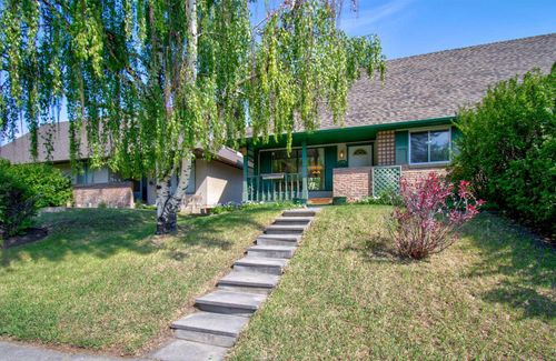294 Southampton Dr Sw, Calgary, AB, T2W0V8 | Card Image