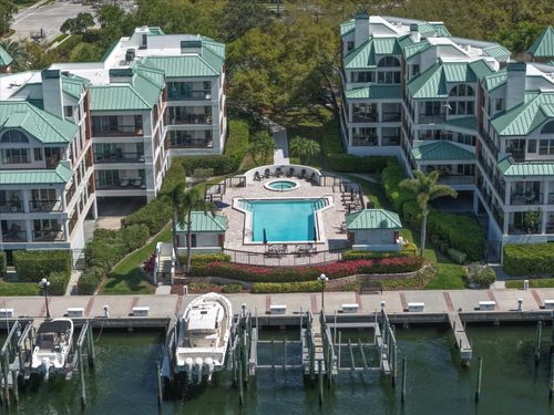 947-947 Seddon Cove Way, TAMPA, FL, 33602-5705 | Card Image