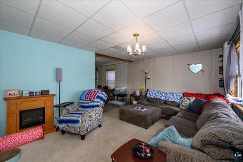 1823 Oakes Ave, Superior, WI, 54880-2413 | Card Image
