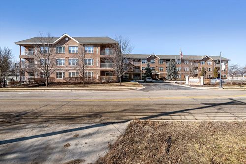 apt-314-10 N Gilbert St, South Elgin, IL, 60177-1710 | Card Image