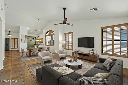 38894 S Carefree Drive, Tucson, AZ, 85739 | Card Image