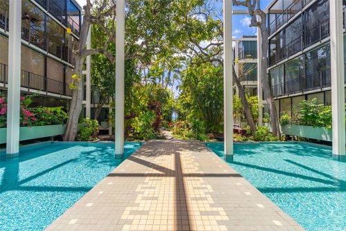 1-403-4999 Kahala Ave, honolulu, HI, 96816-5423 | Card Image