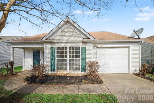 7523 Double Springs Ct, Charlotte, NC, 28262-4224 | Card Image