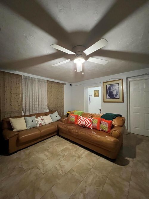 2819 Holly Rd, West Palm Beach, FL, 33406-4358 | Card Image