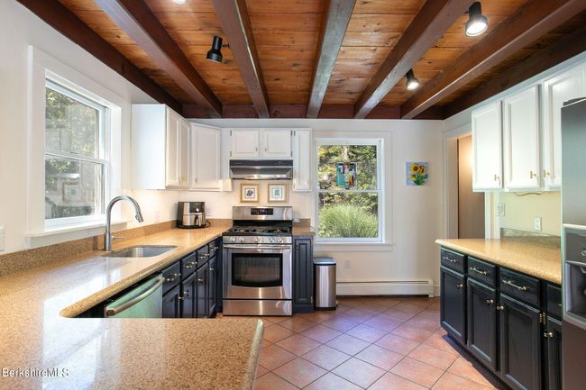 71 E Hubbard Rd, House other with 3 bedrooms, 2 bathrooms and null parking in Sandisfield MA | Image 26