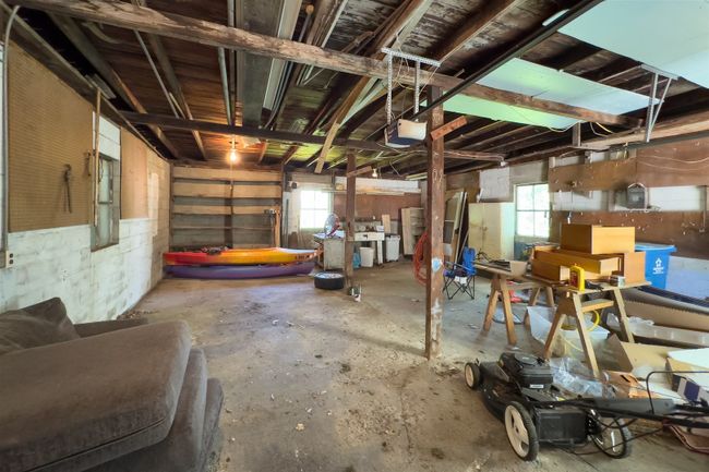 110 N Washington St, House other with 3 bedrooms, 1 bathrooms and 2 parking in Hudson IL | Image 26