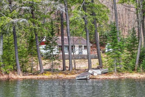 4698 Muskoka Rd 117, Baysville, ON, P0B1A0 | Card Image