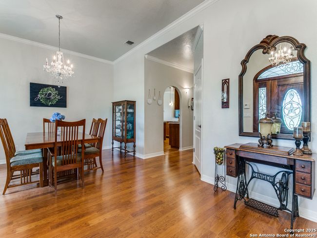 6840 S Loop 1604 W, House other with 3 bedrooms, 3 bathrooms and null parking in Von Ormy TX | Image 9