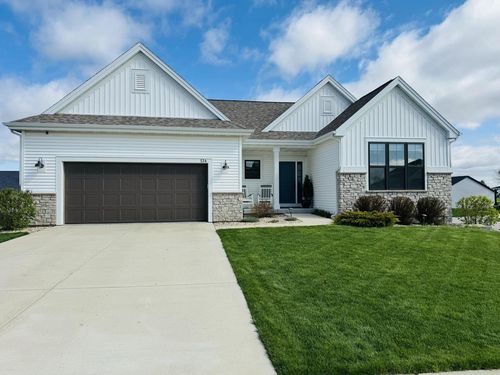 534 Foxfield Road, Oregon, WI, 53575 | Card Image