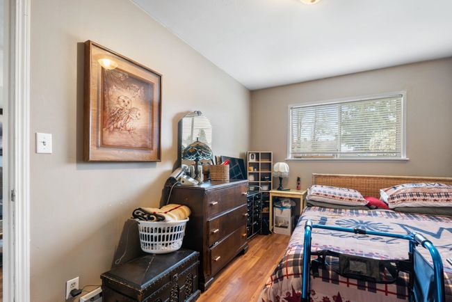 7528 Sharpe Street, Home with 2 bedrooms, 2 bathrooms and 4 parking in Mission BC | Image 12