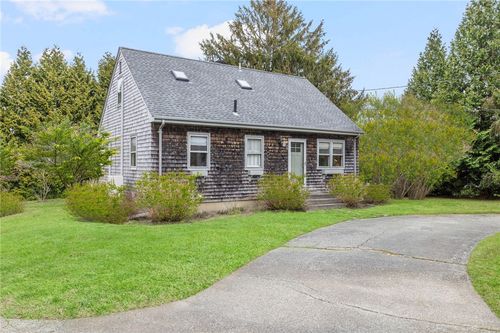 26 S Shore Rd, Little Compton, RI, 02837-1728 | Card Image