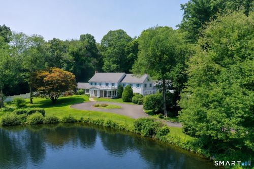34 Sherwood Ln, New Canaan, CT, 06840-3523 | Card Image