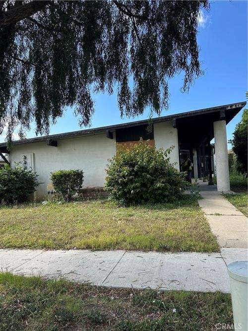 113 Clearbrook Ln, Costa Mesa, CA, 92626-8513 | Card Image